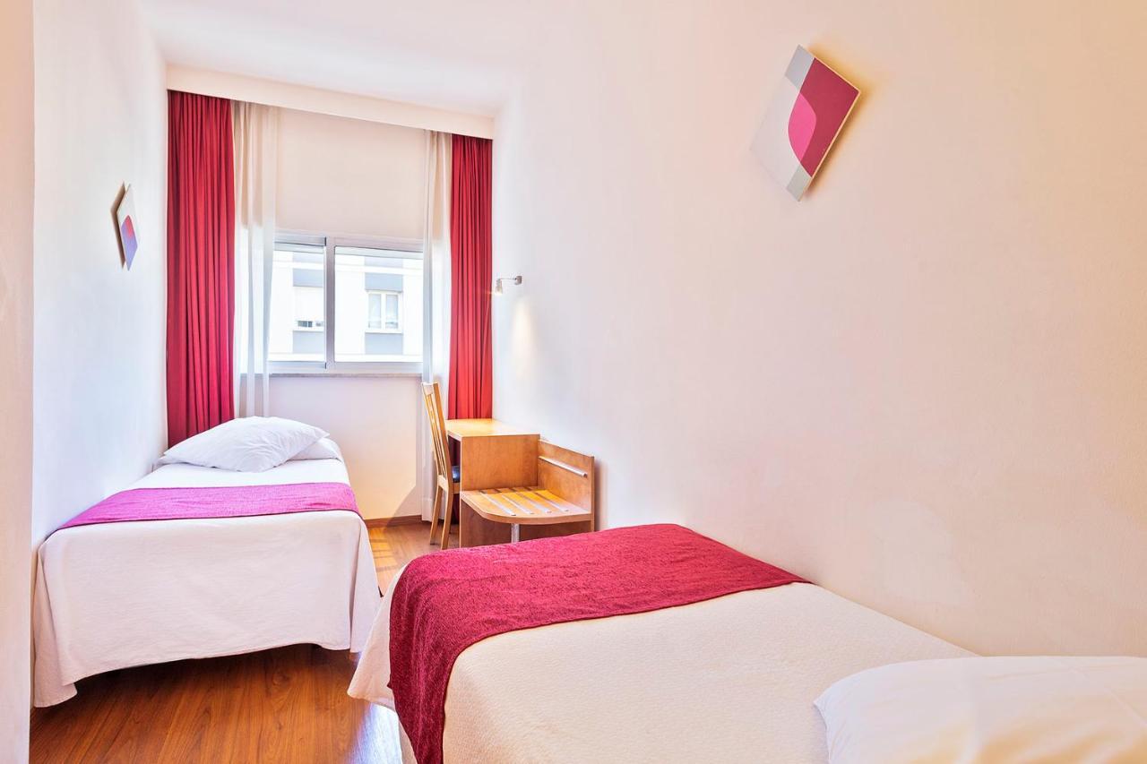 Hotel Acta Antibes Barcellona Esterno foto