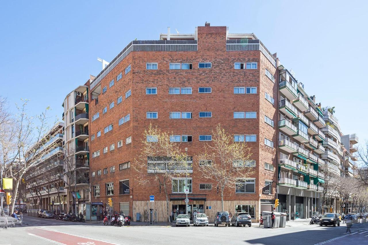 Hotel Acta Antibes Barcellona Esterno foto