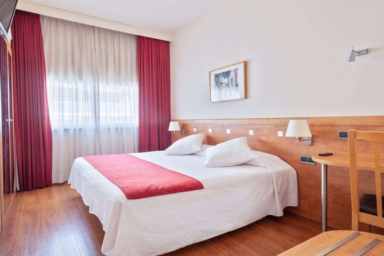 Hotel Acta Antibes Barcellona Esterno foto
