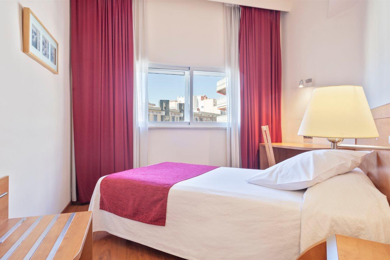 Hotel Acta Antibes Barcellona Esterno foto