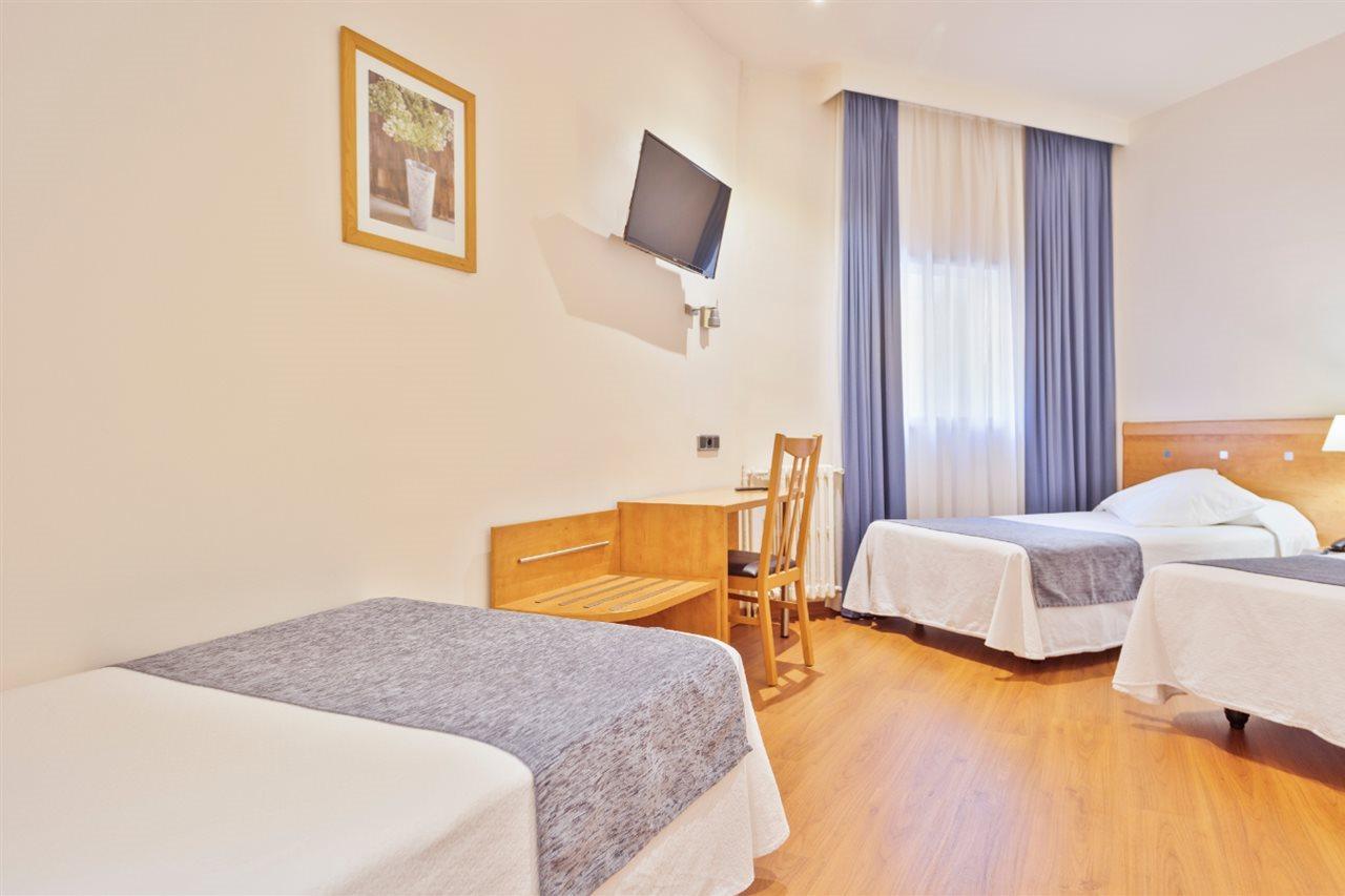 Hotel Acta Antibes Barcellona Esterno foto