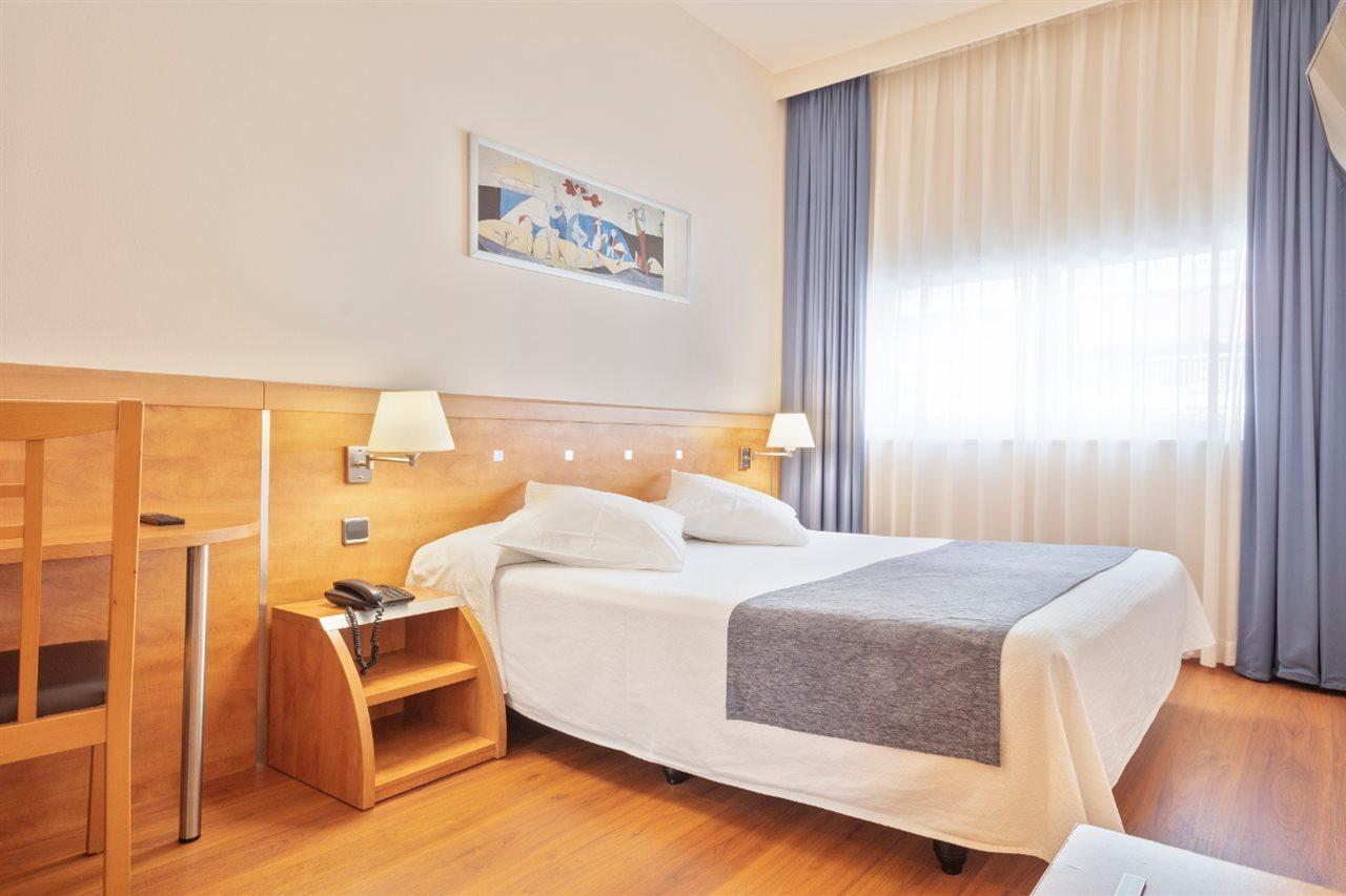 Hotel Acta Antibes Barcellona Esterno foto